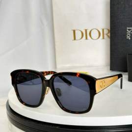 Picture of Dior Sunglasses _SKUfw76772024fw